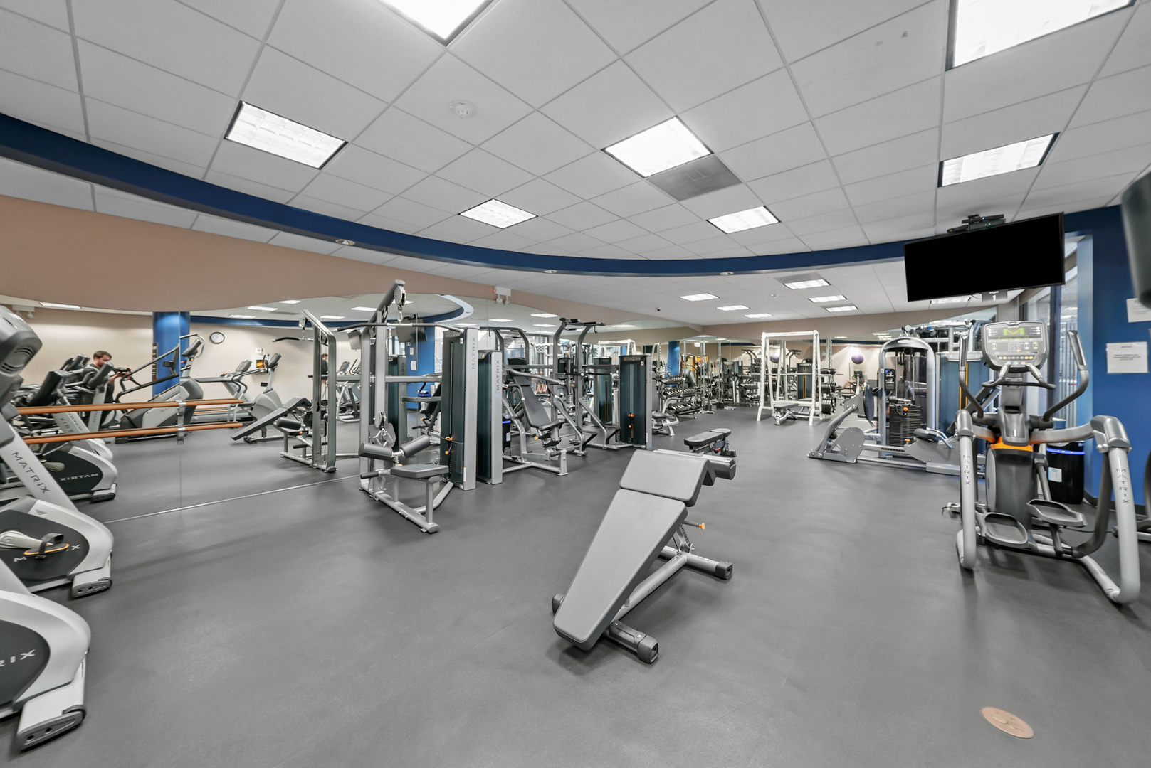 260 E CHESTNUT Street Unit: 3001