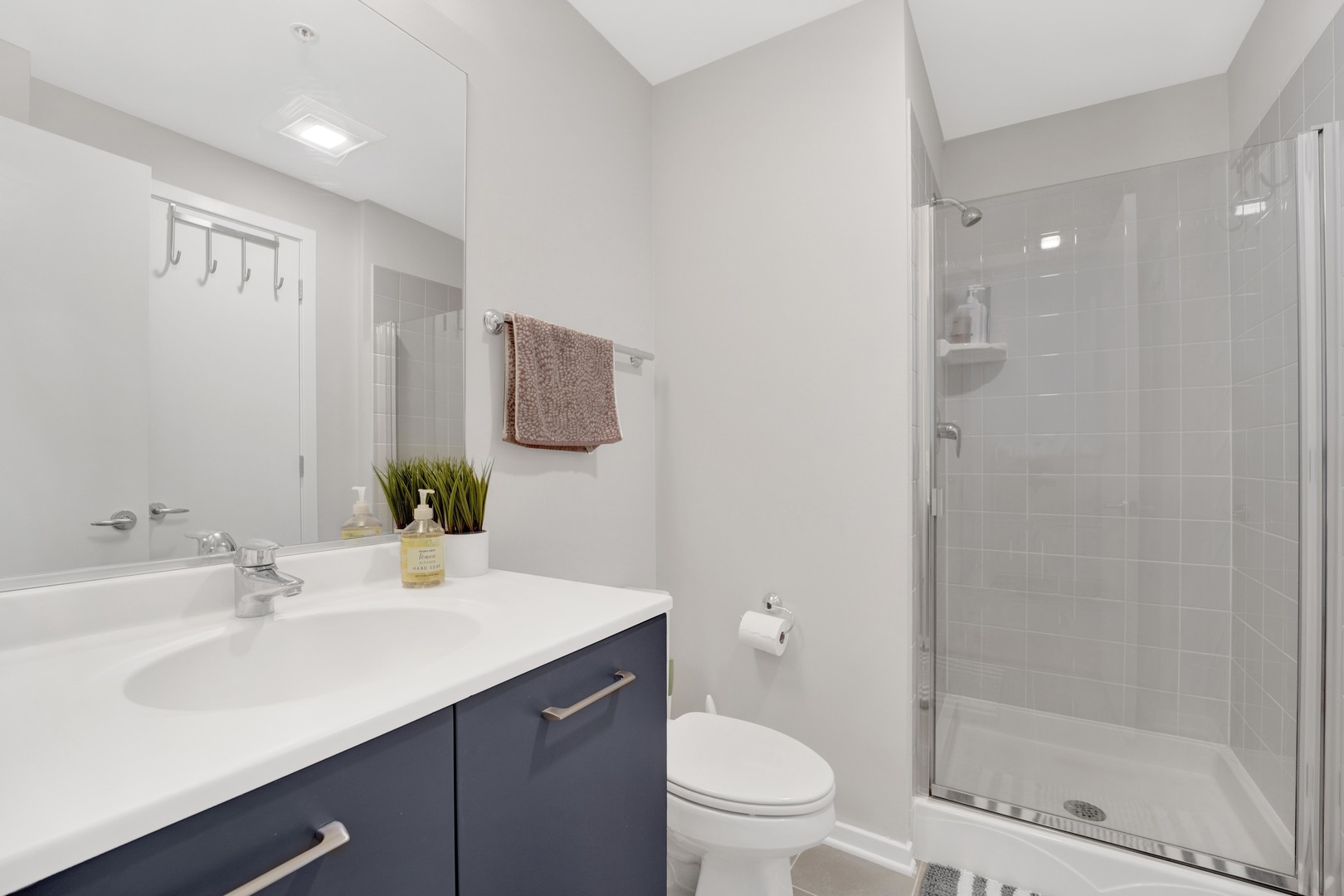 500 W Superior Street Unit: 1207