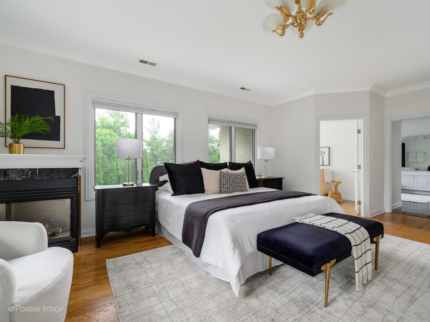 2612 Wilmette Avenue