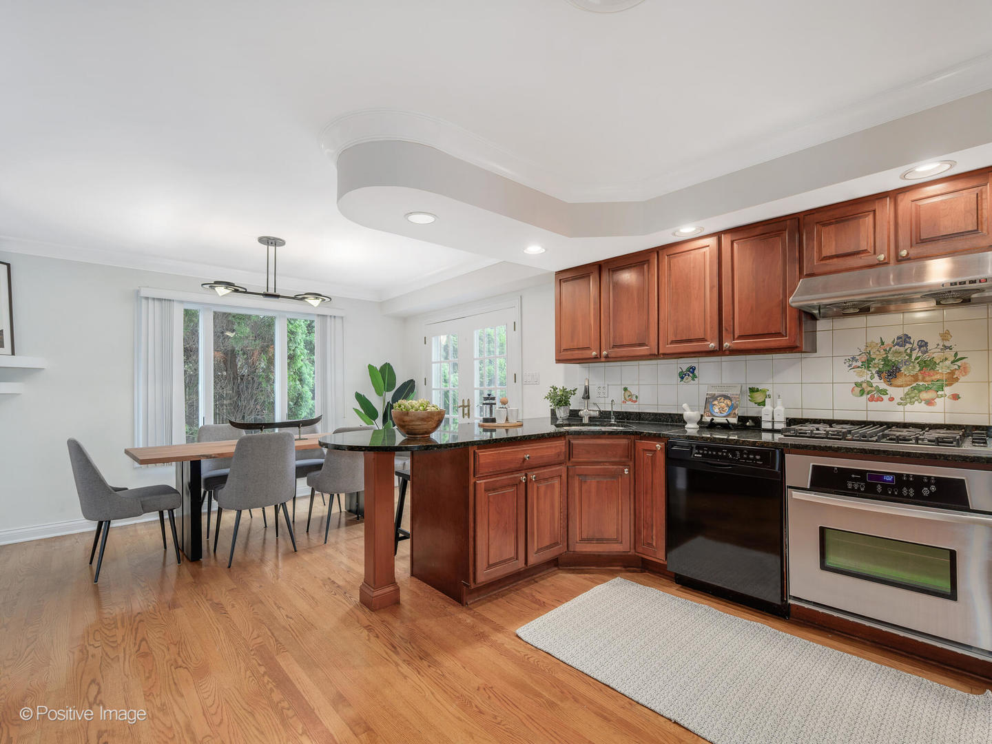 2612 Wilmette Avenue