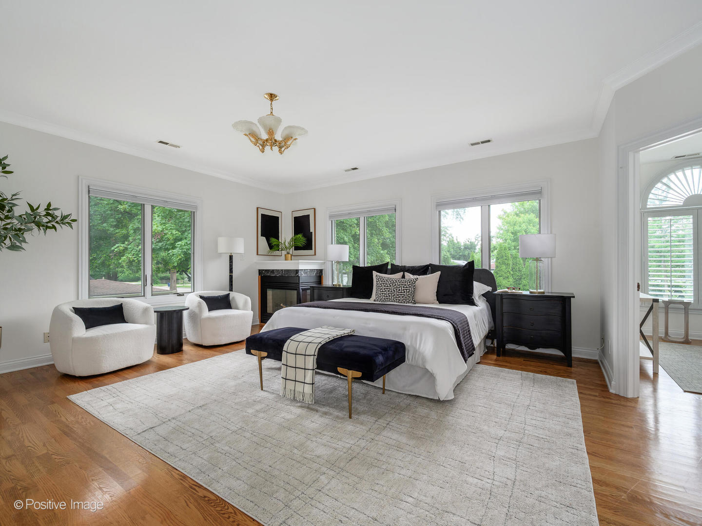 2612 Wilmette Avenue