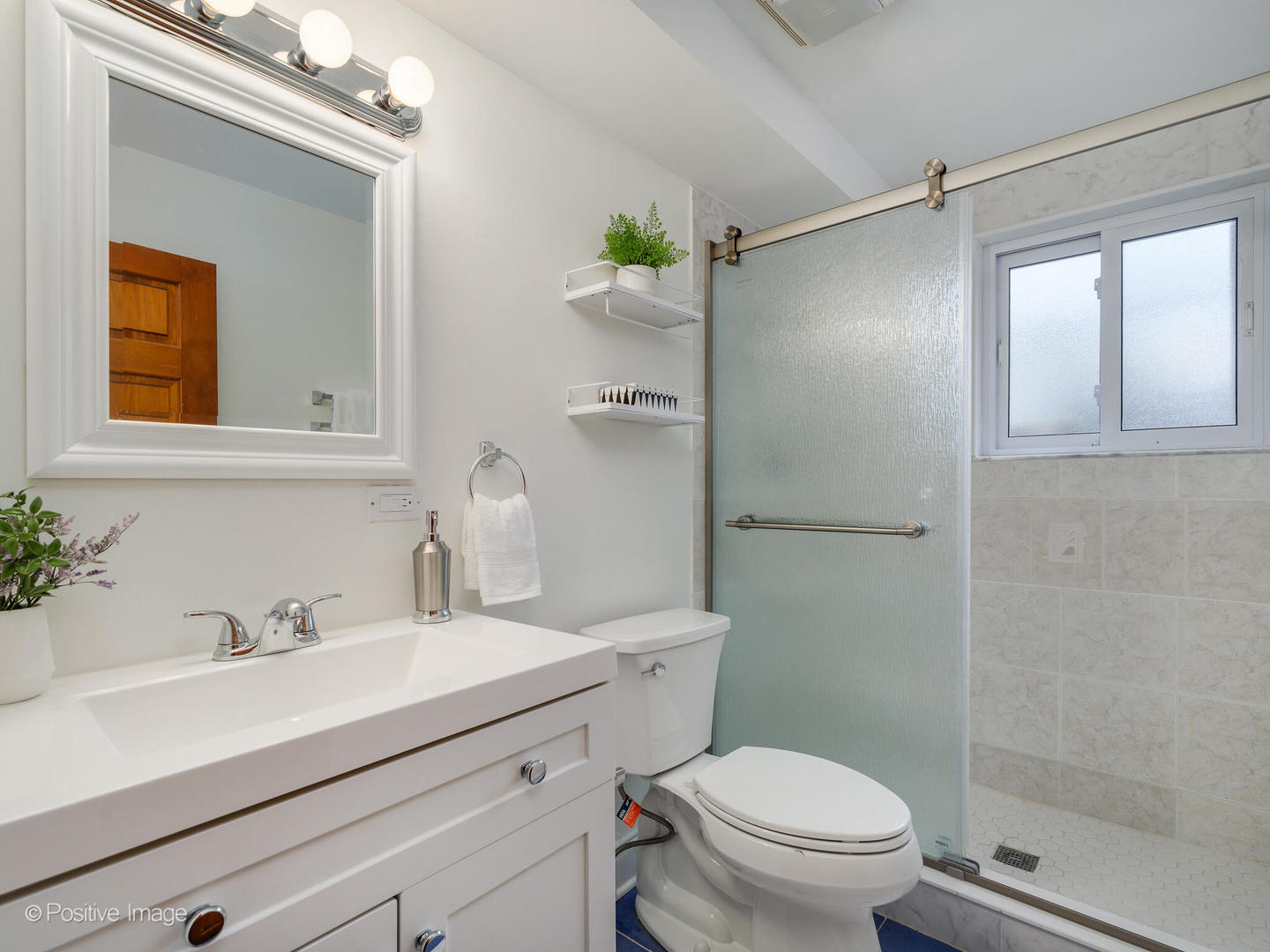 2612 Wilmette Avenue