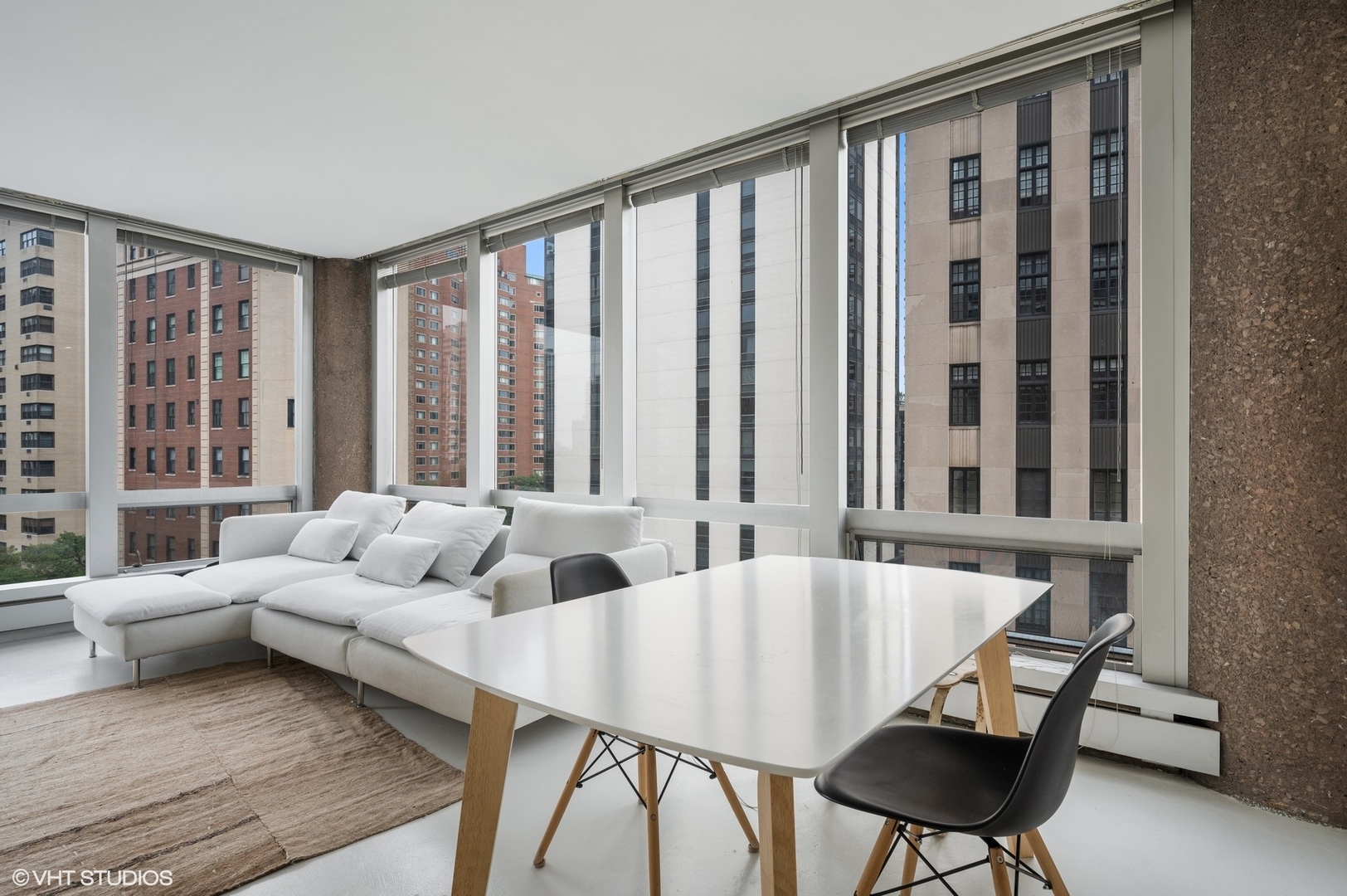 1300 N Astor Street Unit: 8B