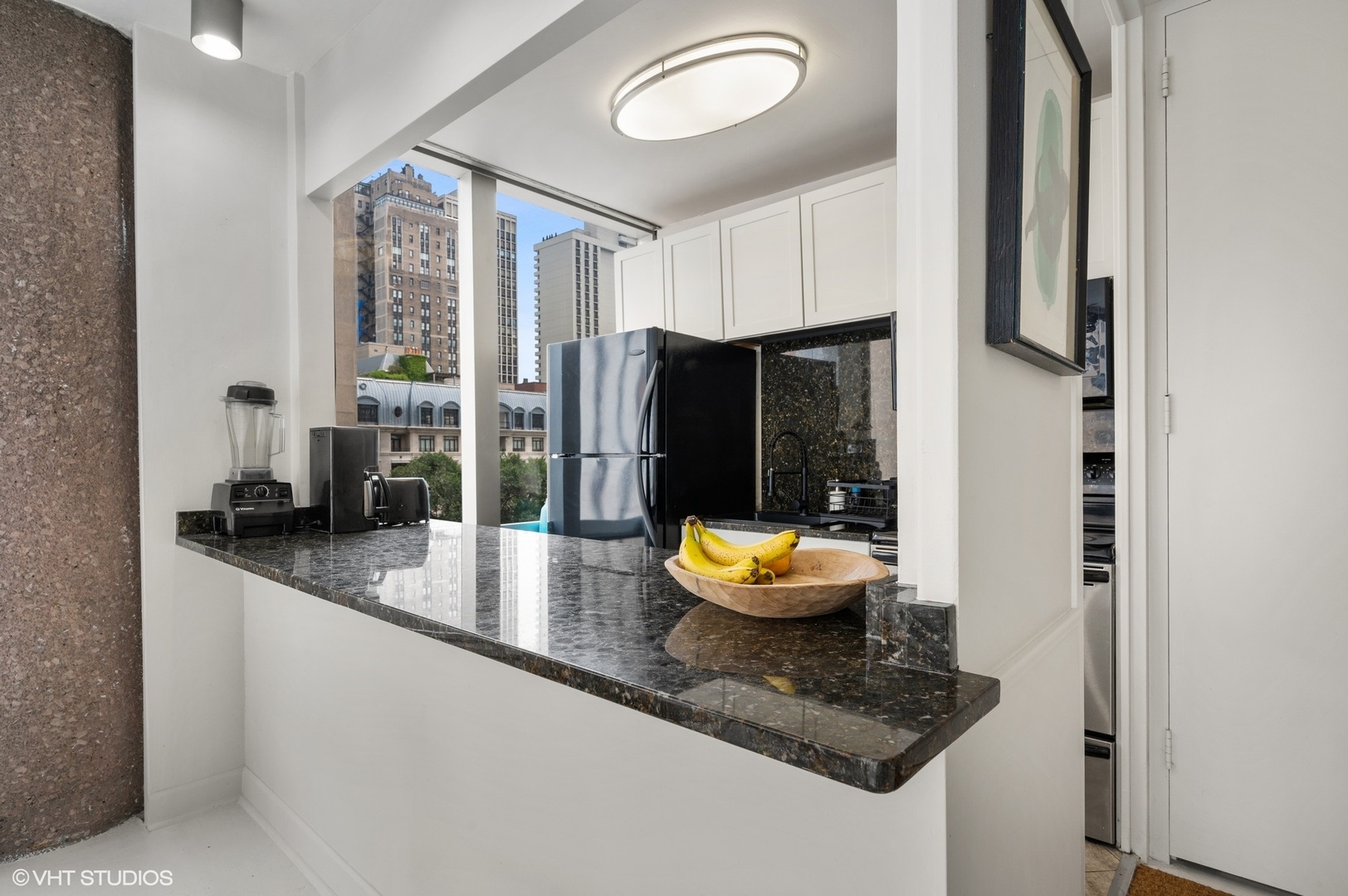 1300 N Astor Street Unit: 8B