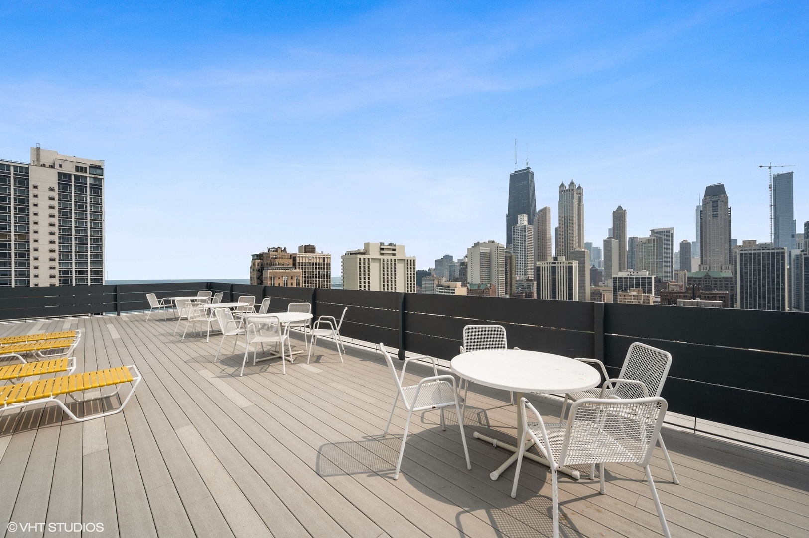 1300 N Astor Street Unit: 8B