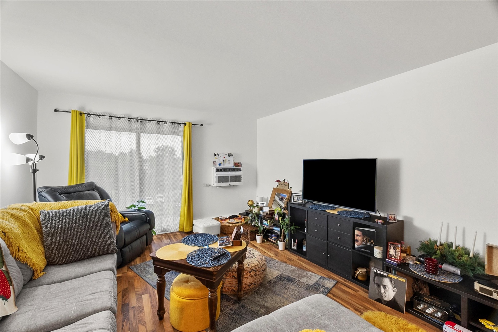 7221 Wolf Road Unit: 405B