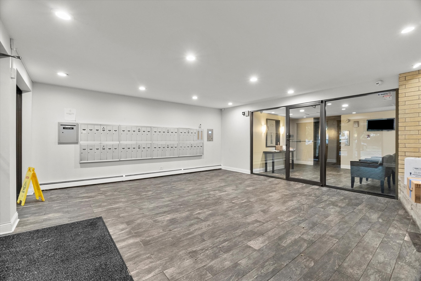 7221 Wolf Road Unit: 405B