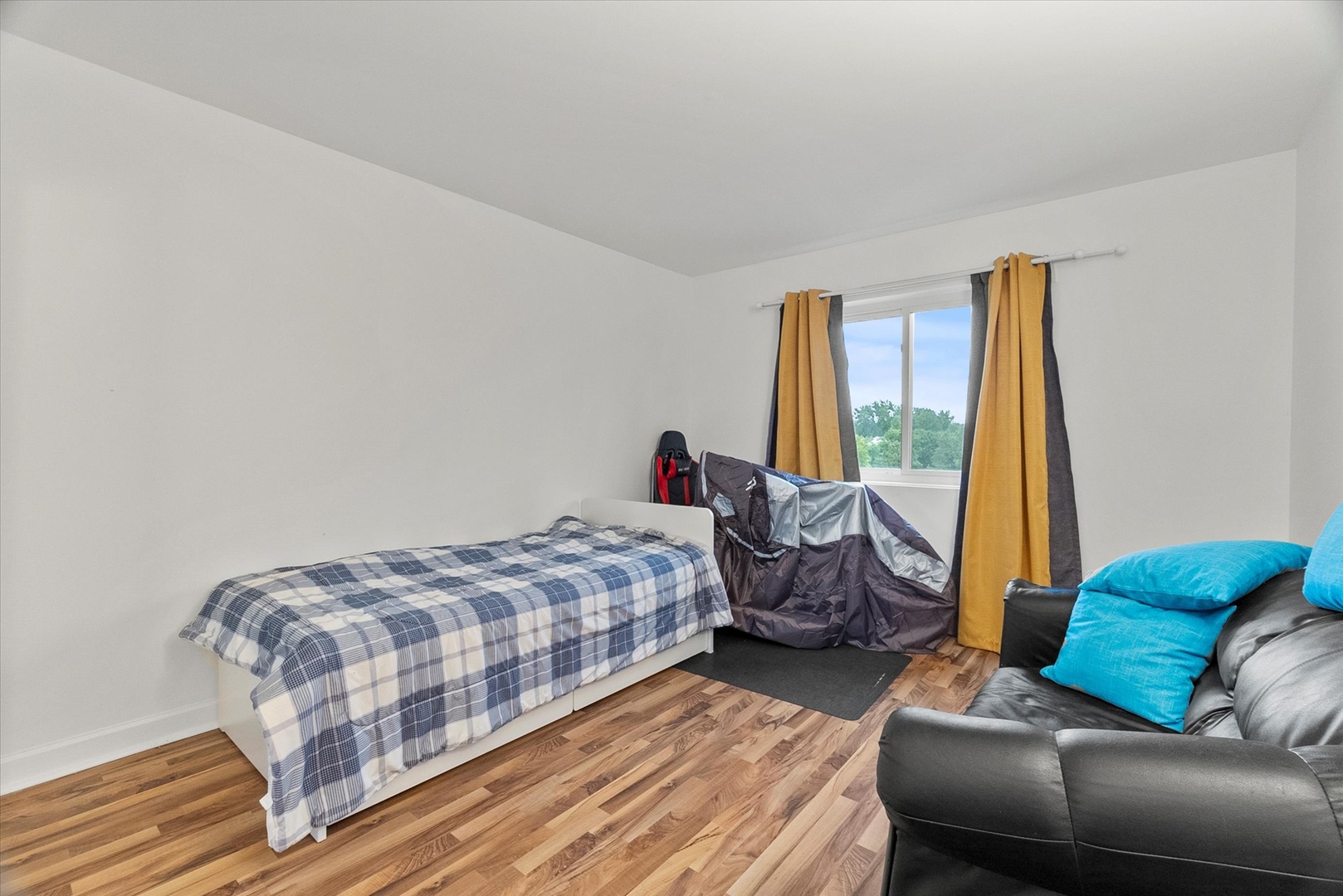 7221 Wolf Road Unit: 405B