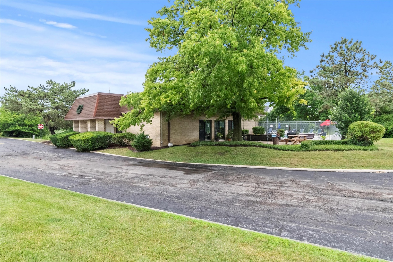 7221 Wolf Road Unit: 405B