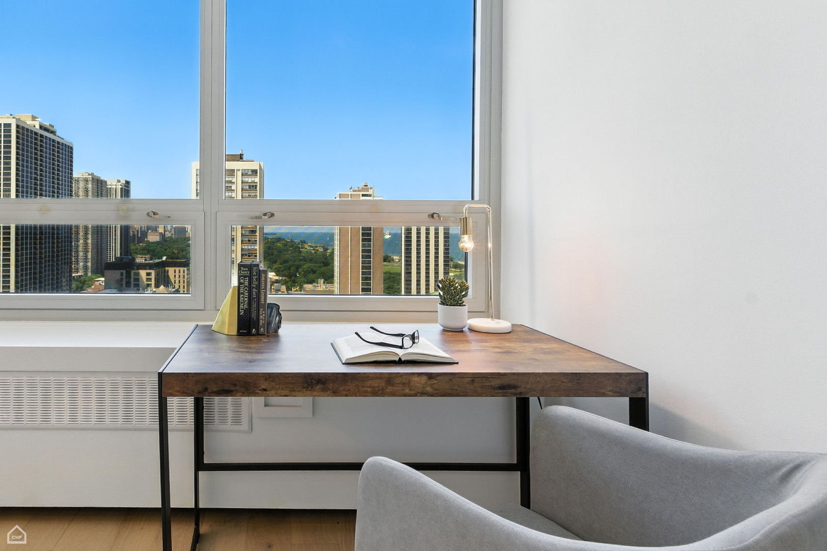 88 W Schiller Street Unit: 2301