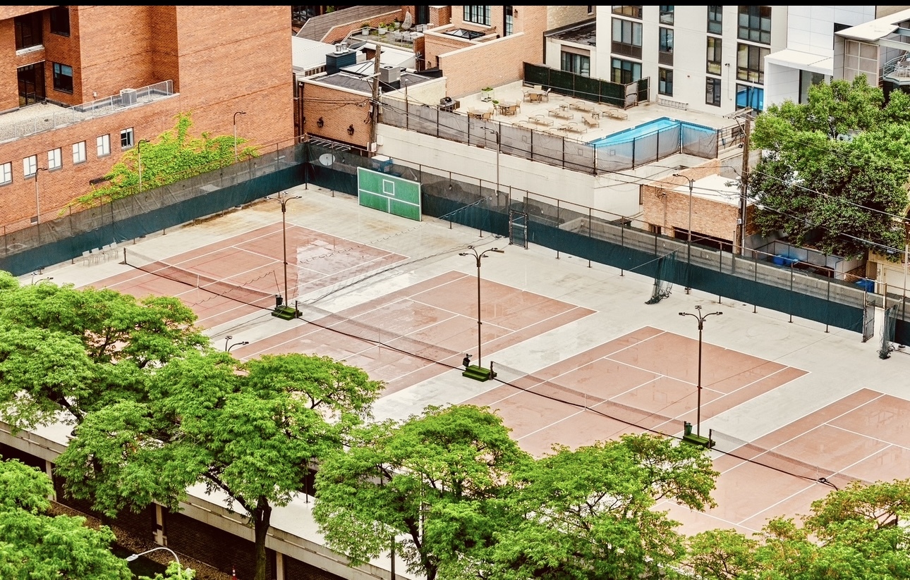 88 W Schiller Street Unit: 2301