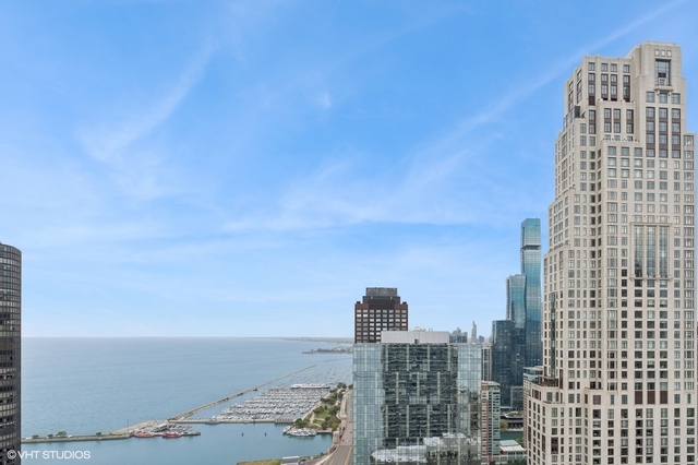 600 N LAKE SHORE Drive Unit: 1808