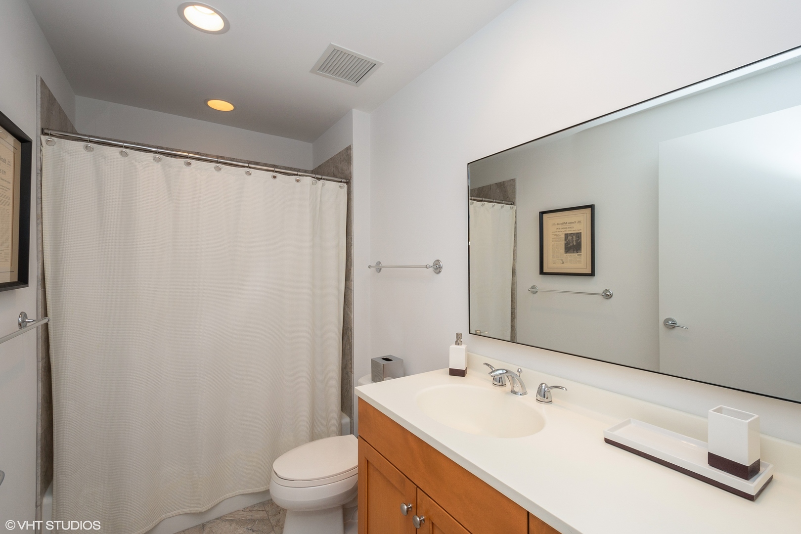 600 N LAKE SHORE Drive Unit: 1808
