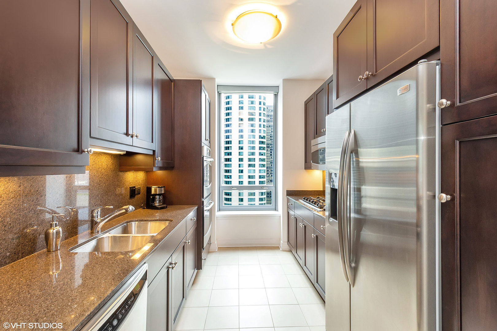 600 N LAKE SHORE Drive Unit: 1808