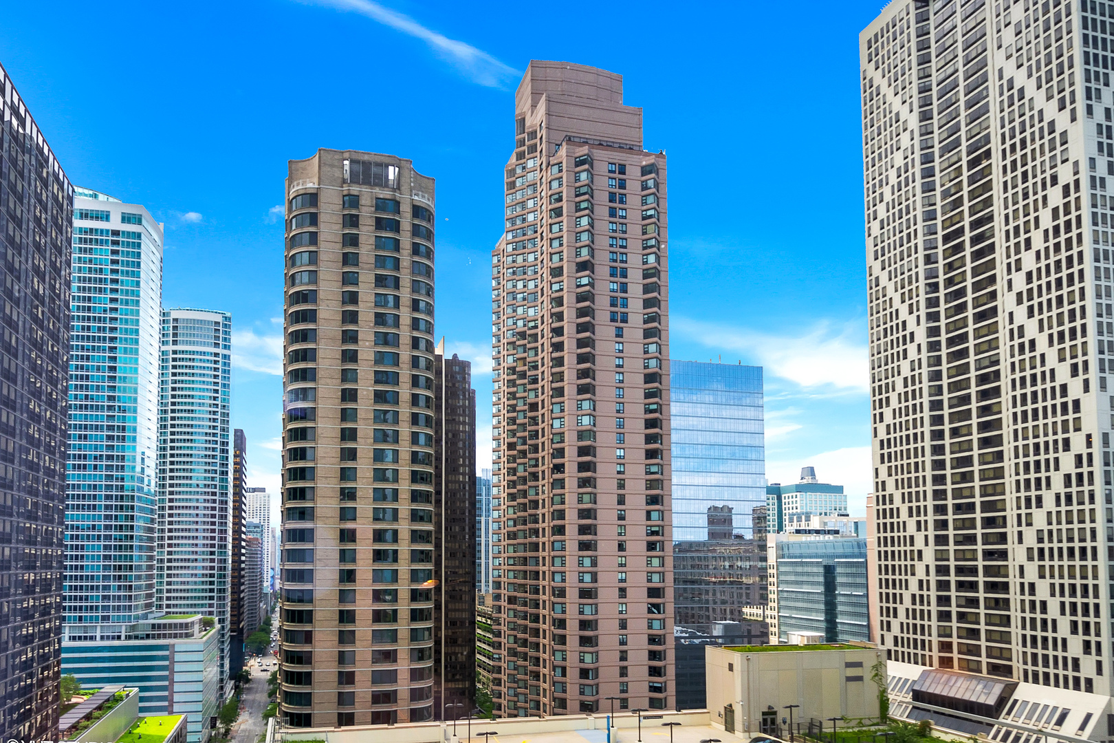 600 N LAKE SHORE Drive Unit: 1808