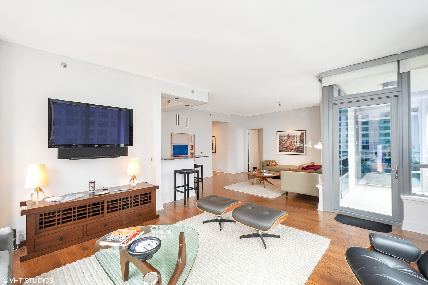 600 N LAKE SHORE Drive Unit: 1808