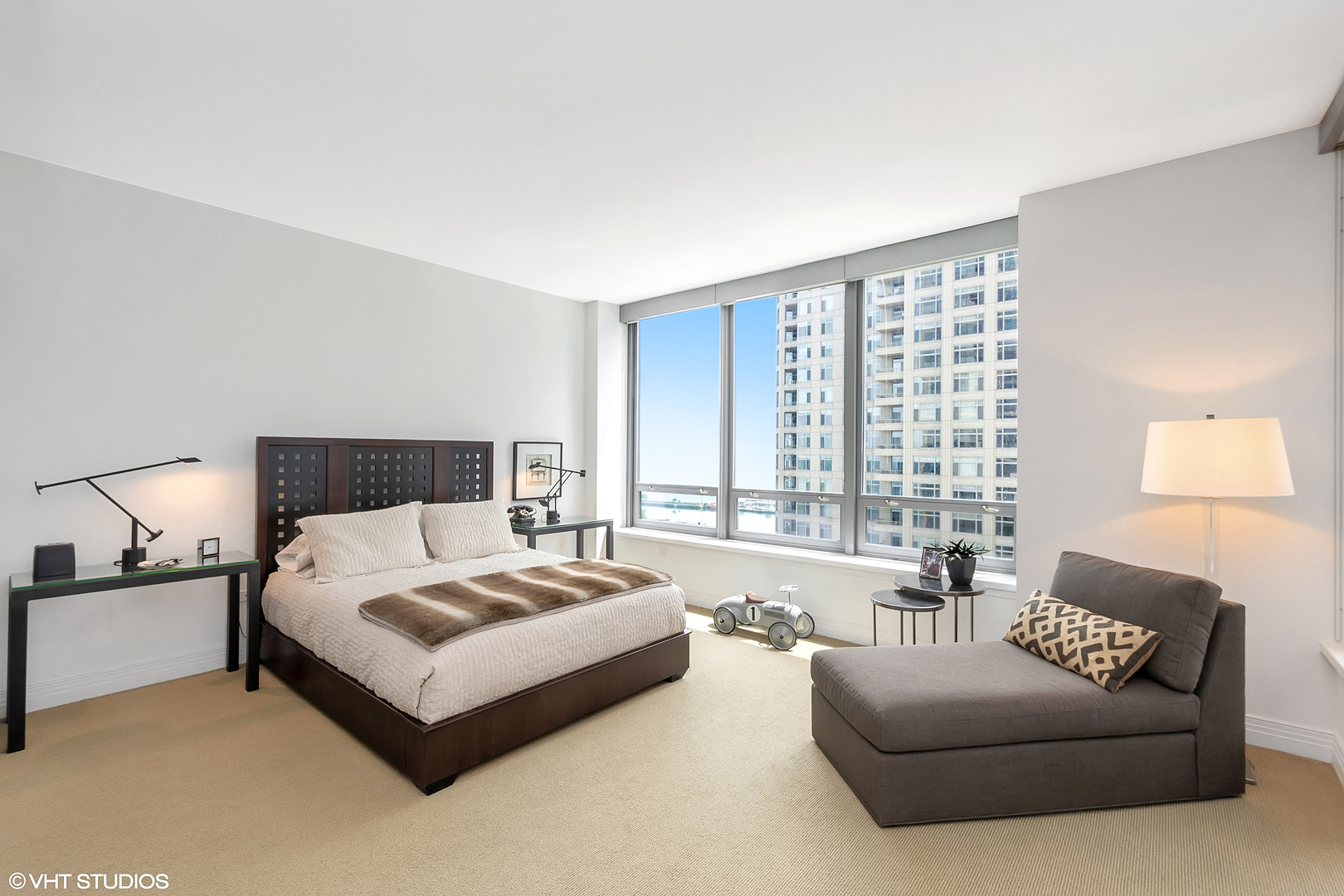 600 N LAKE SHORE Drive Unit: 1808