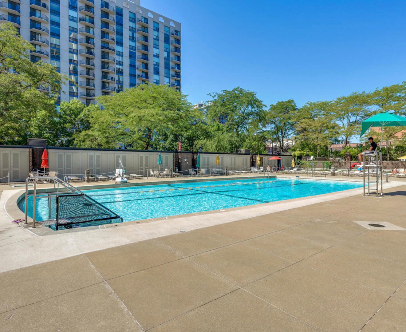 1560 N Sandburg Terrace Unit: 1507