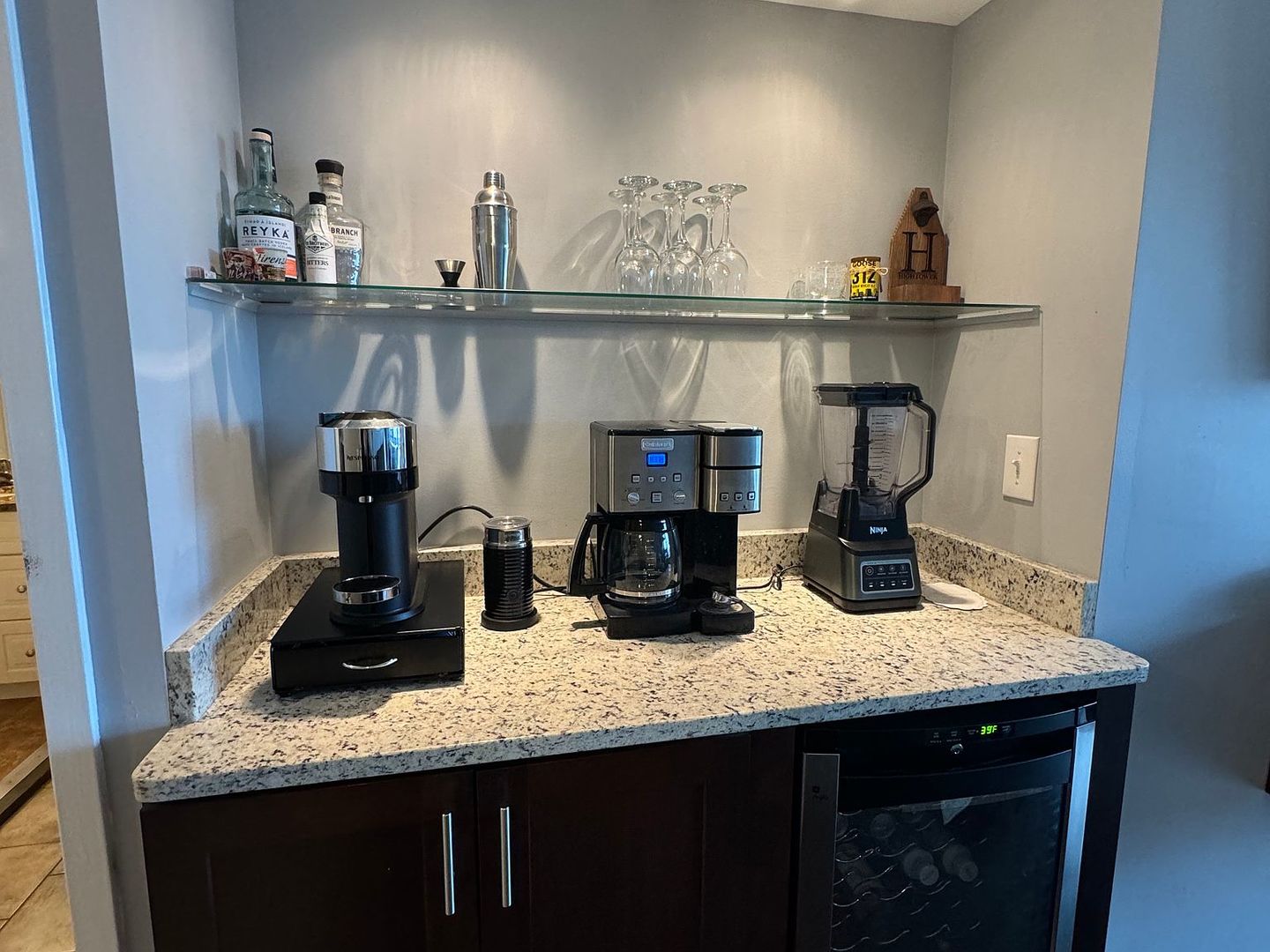 1560 N Sandburg Terrace Unit: 1507