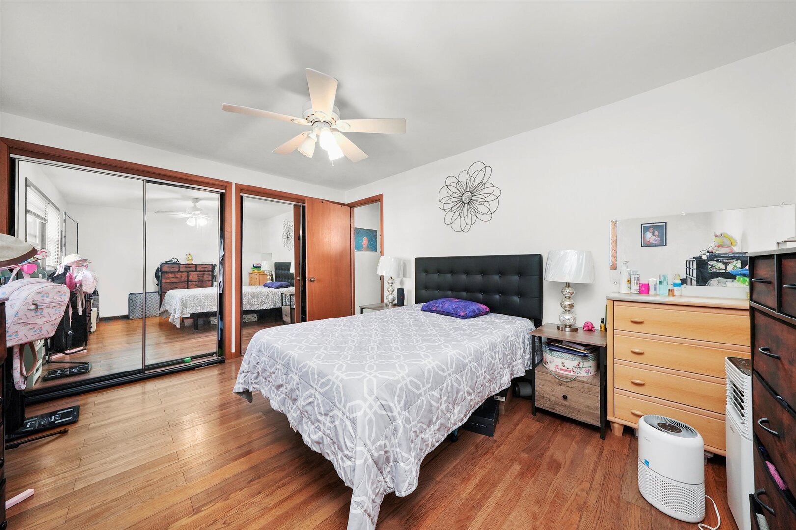 6568 W Roscoe Street Unit: 2N