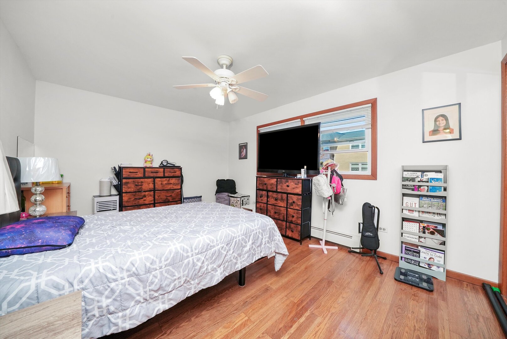 6568 W Roscoe Street Unit: 2N