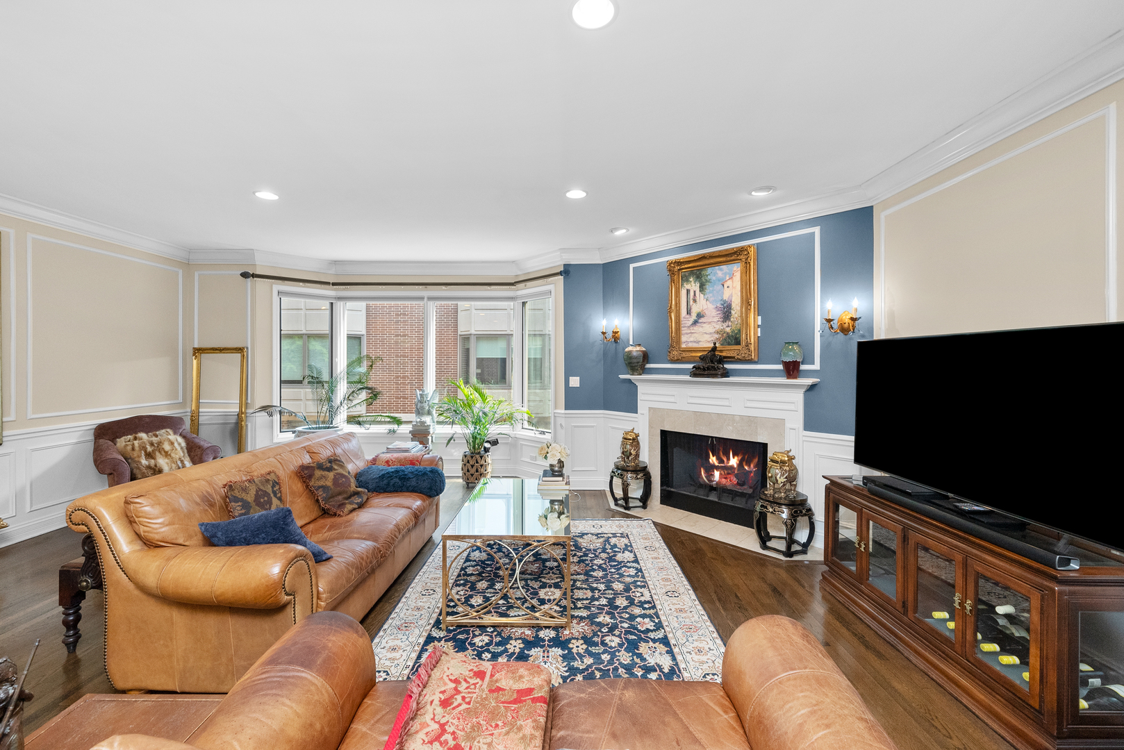 55 W Goethe Street Unit: 1222