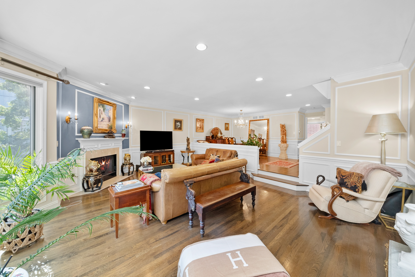 55 W Goethe Street Unit: 1222