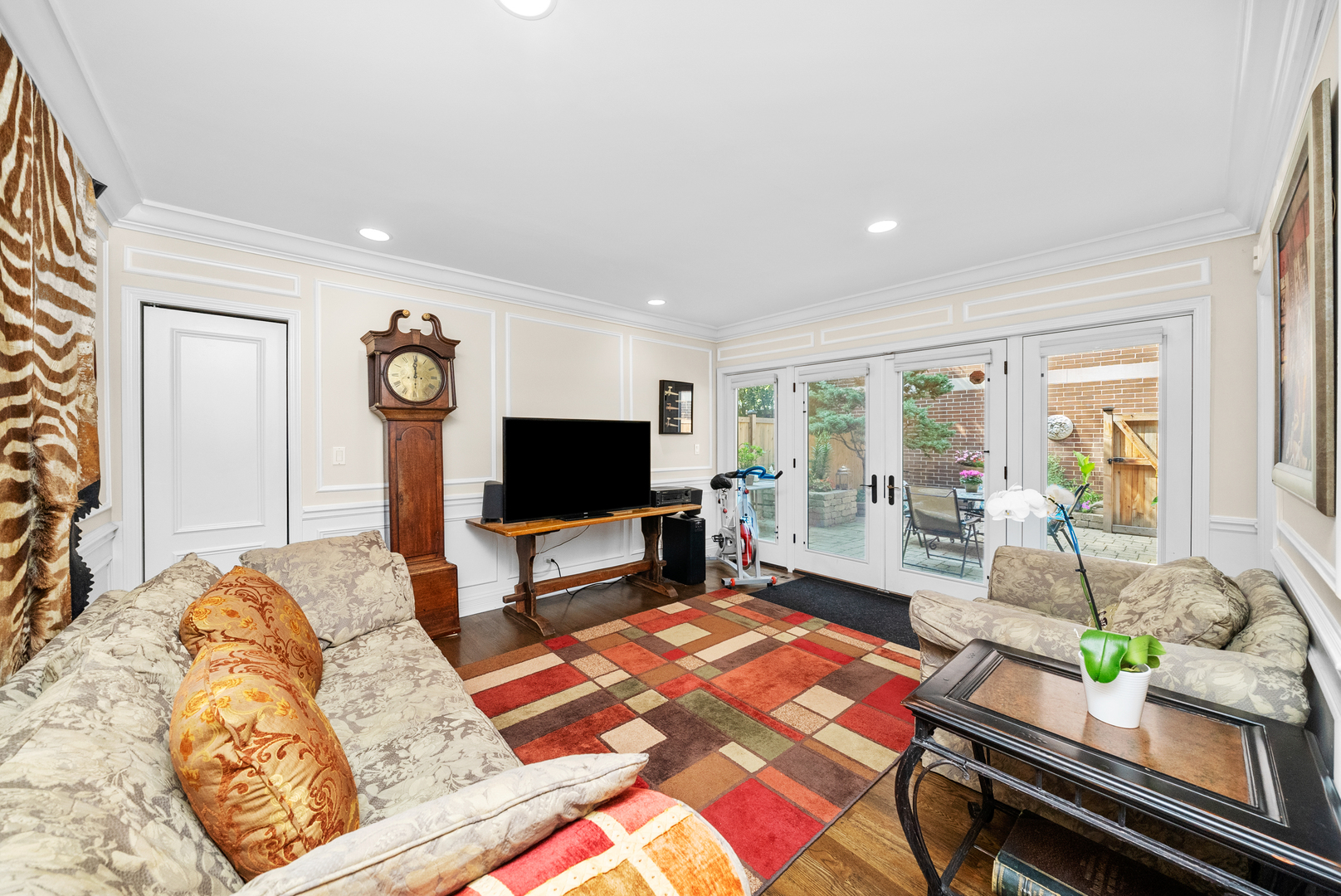 55 W Goethe Street Unit: 1222
