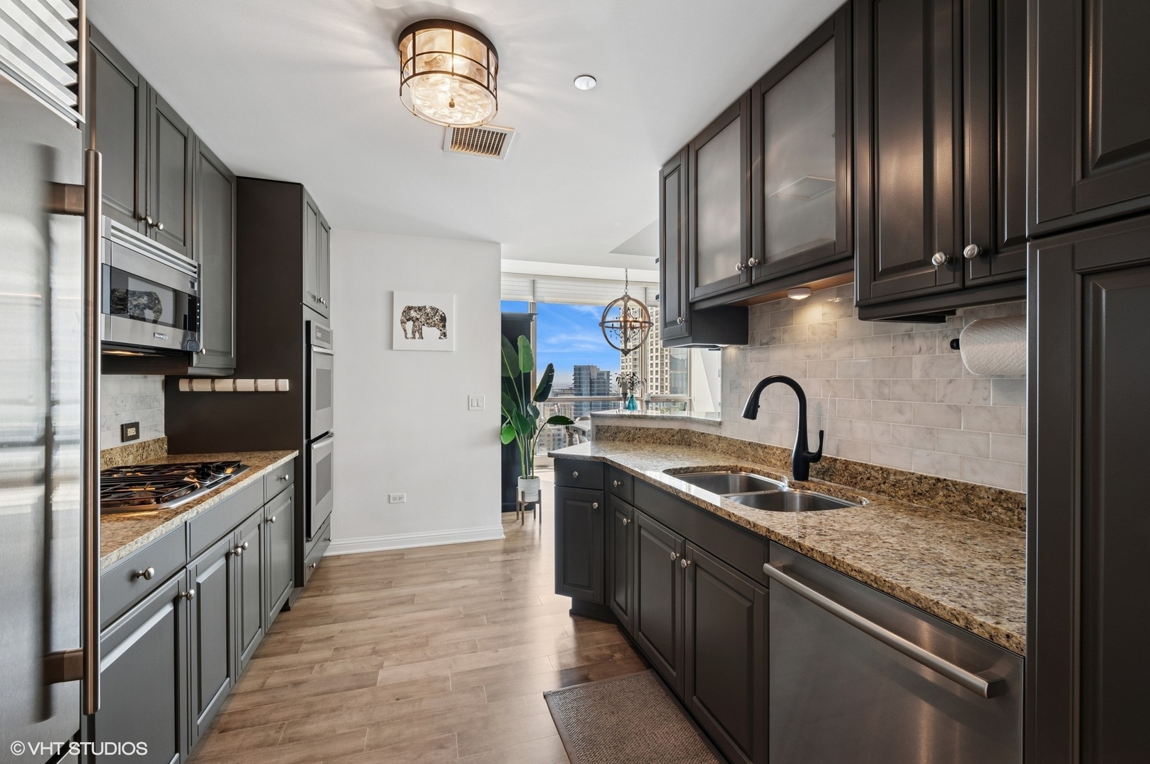 21 E Huron Street Unit: 2606