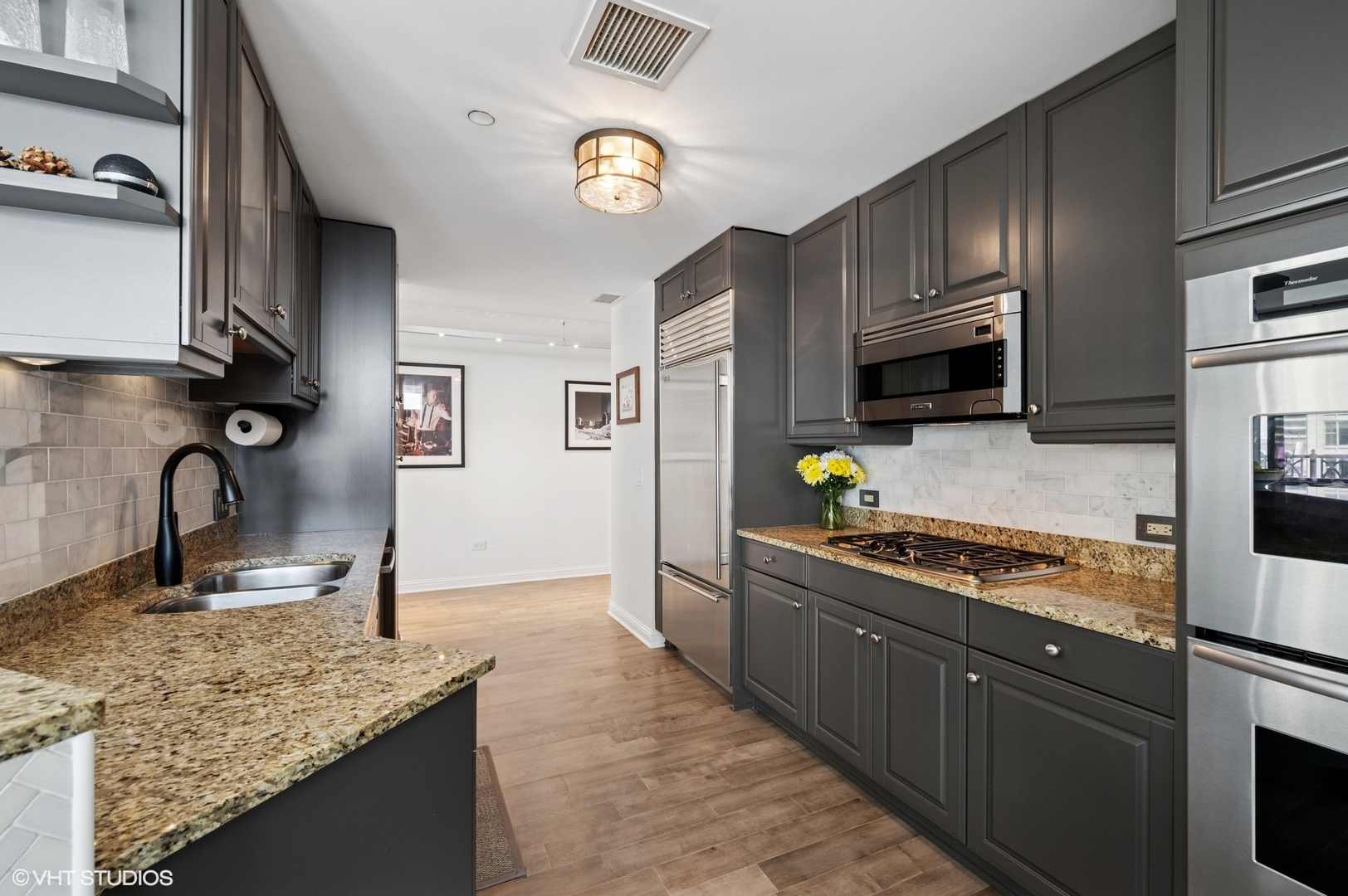 21 E Huron Street Unit: 2606