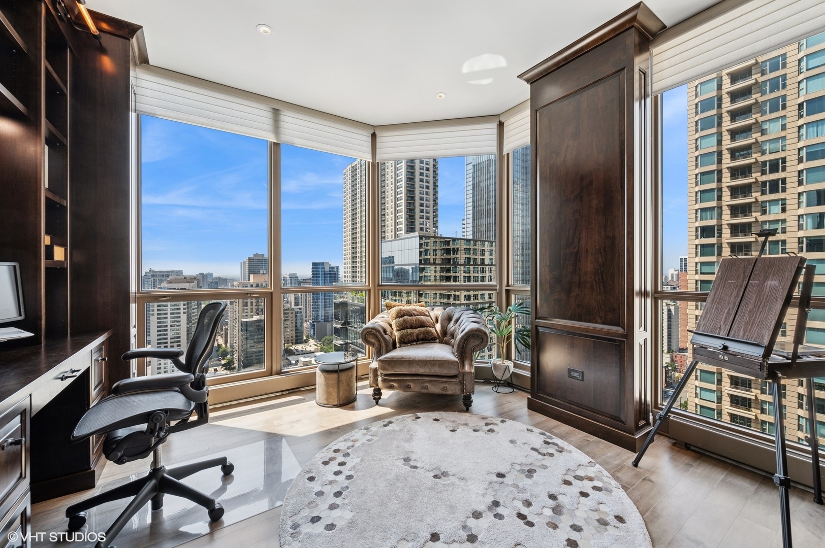 21 E Huron Street Unit: 2606