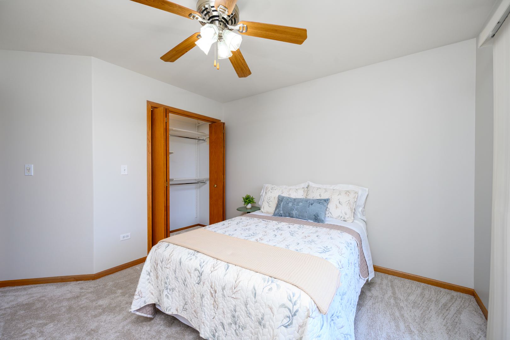 4638 W Orchard View Court