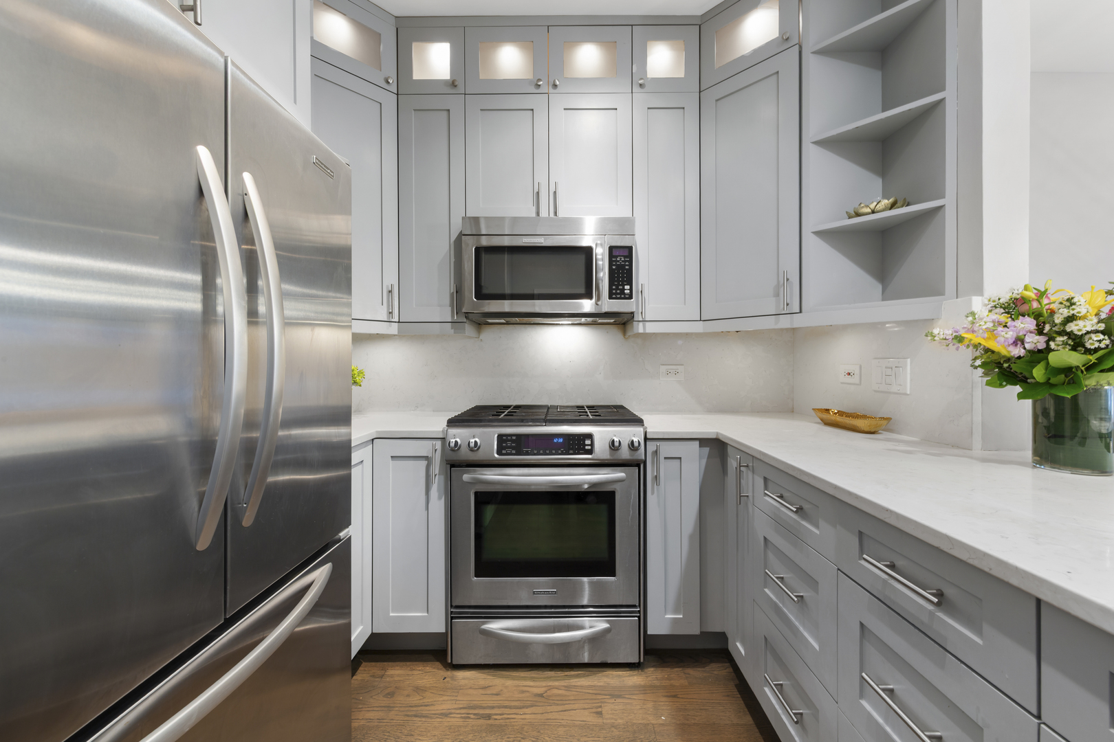 434 W Armitage Avenue