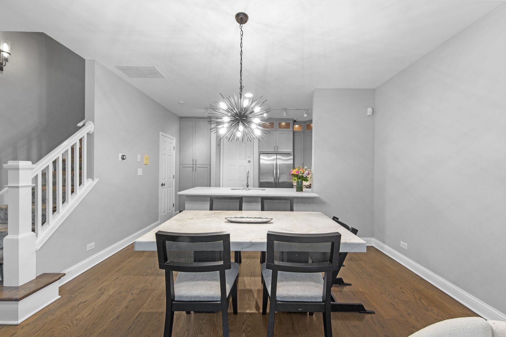 434 W Armitage Avenue