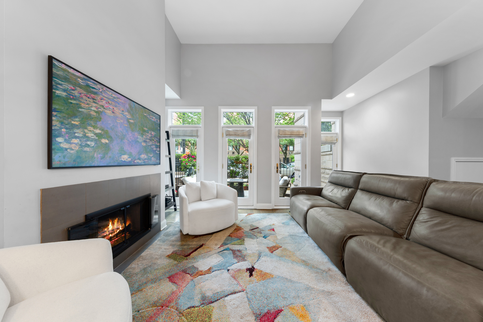 434 W Armitage Avenue