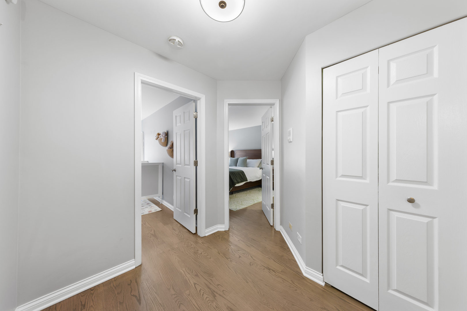 434 W Armitage Avenue