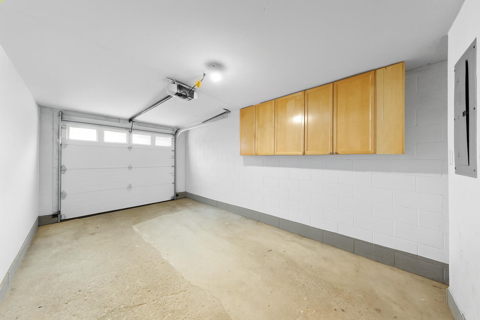 434 W Armitage Avenue