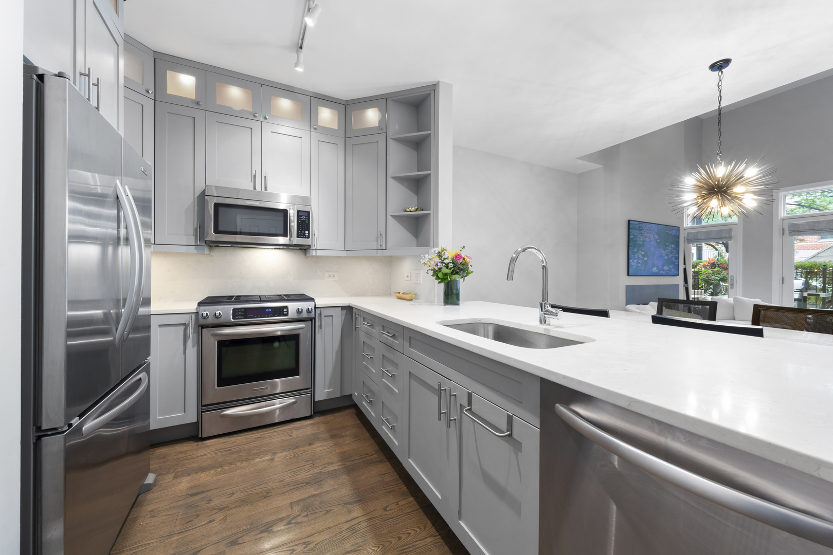 434 W Armitage Avenue