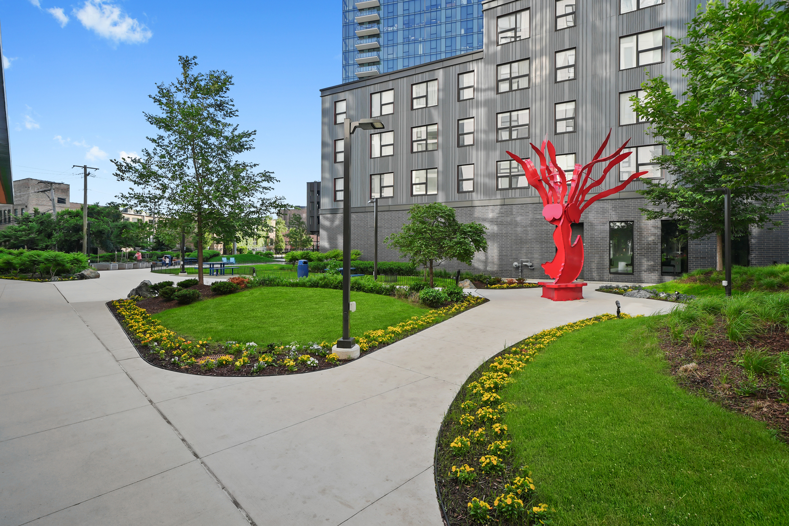 860 W Blackhawk Street Unit: 1807