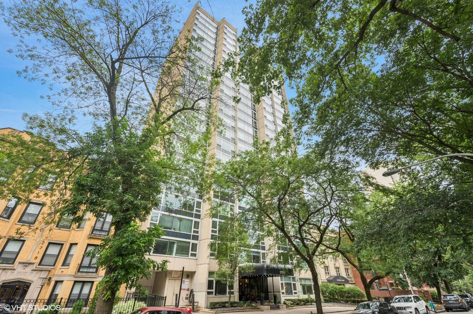 2728 N Hampden Court Unit: 401