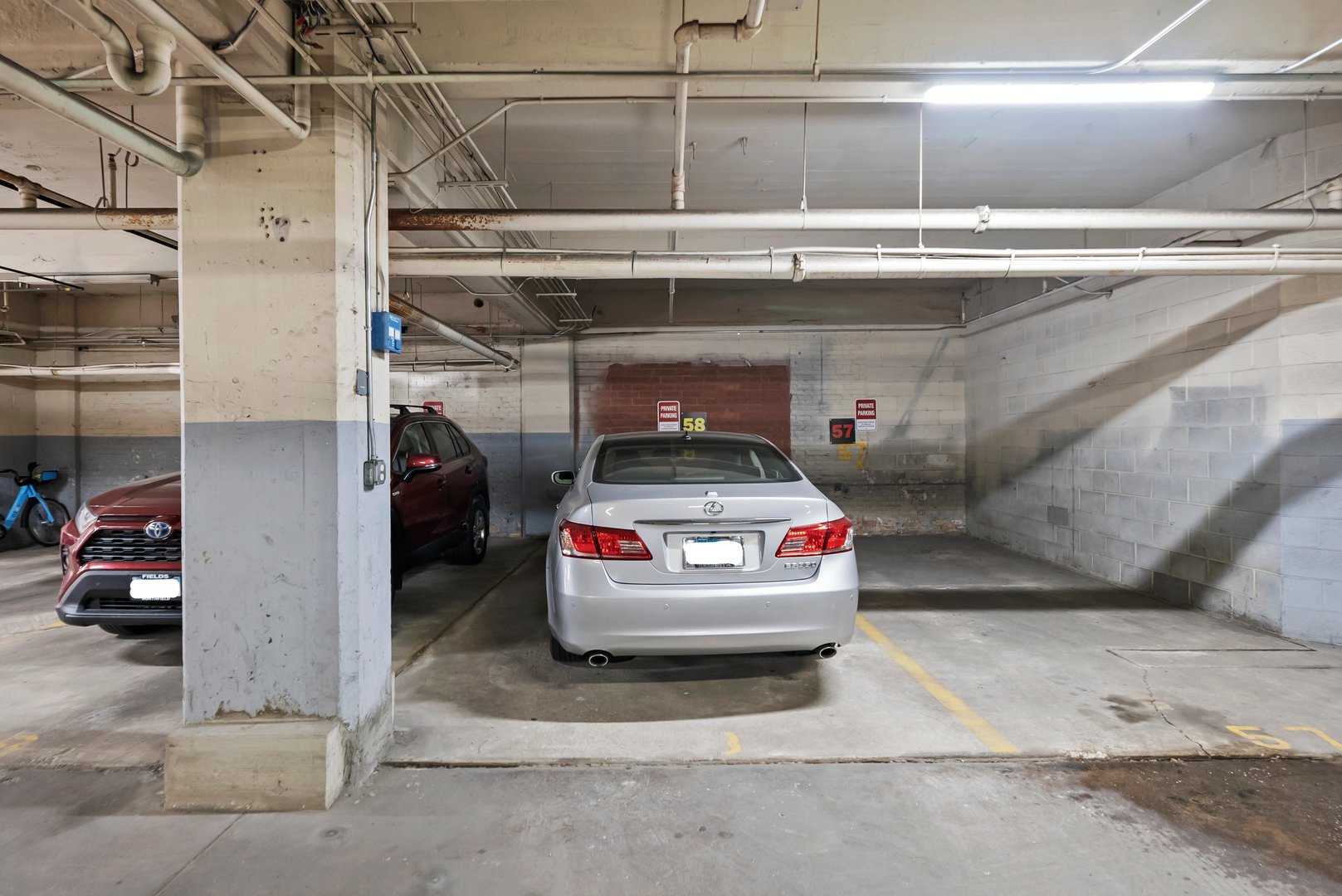 1435 N SEDGWICK Avenue Unit: 2PH