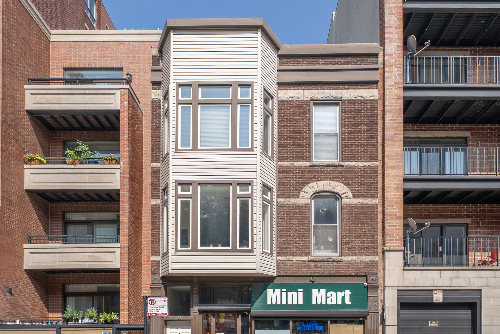 1435 N SEDGWICK Avenue Unit: 2PH