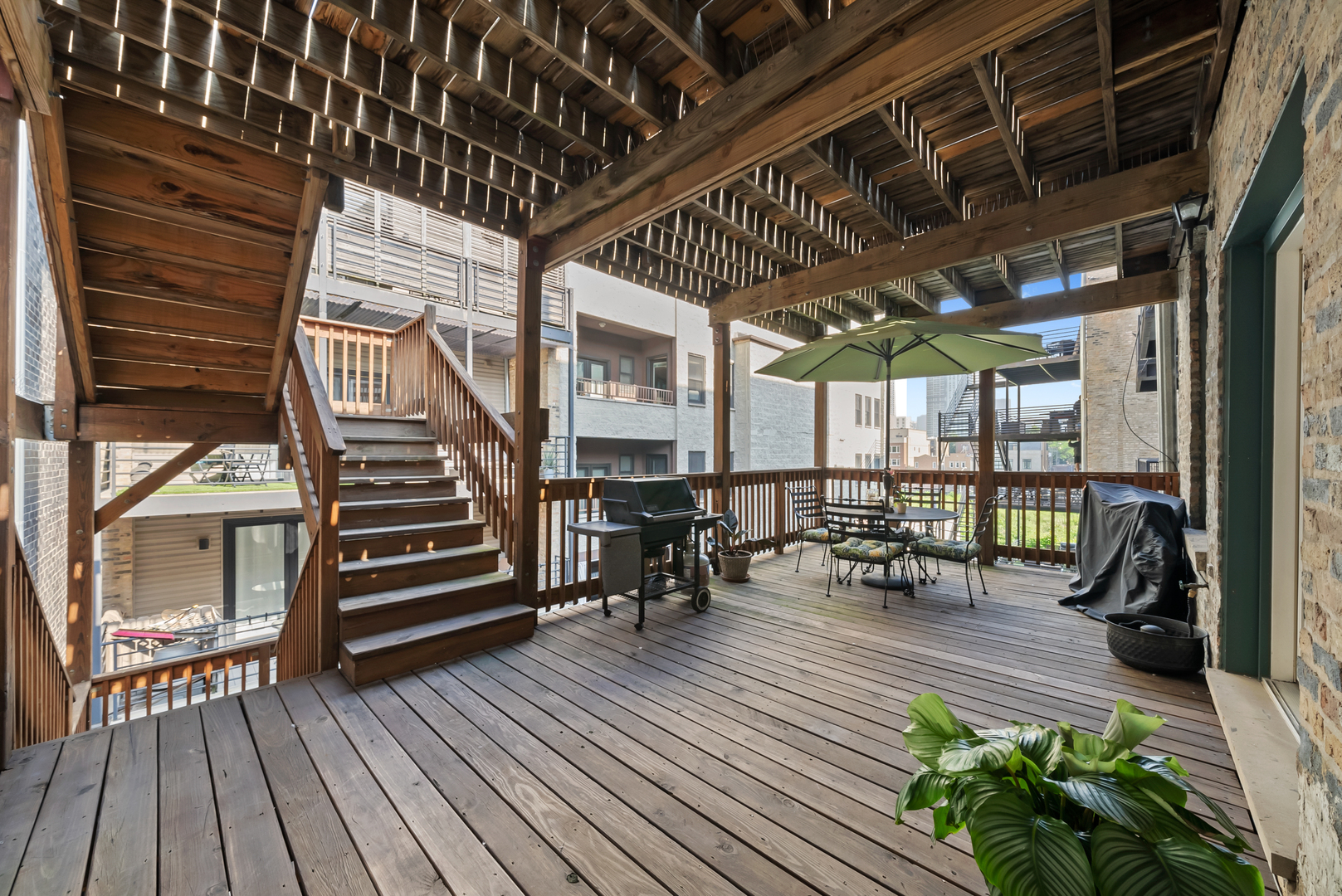 1435 N SEDGWICK Avenue Unit: 2PH