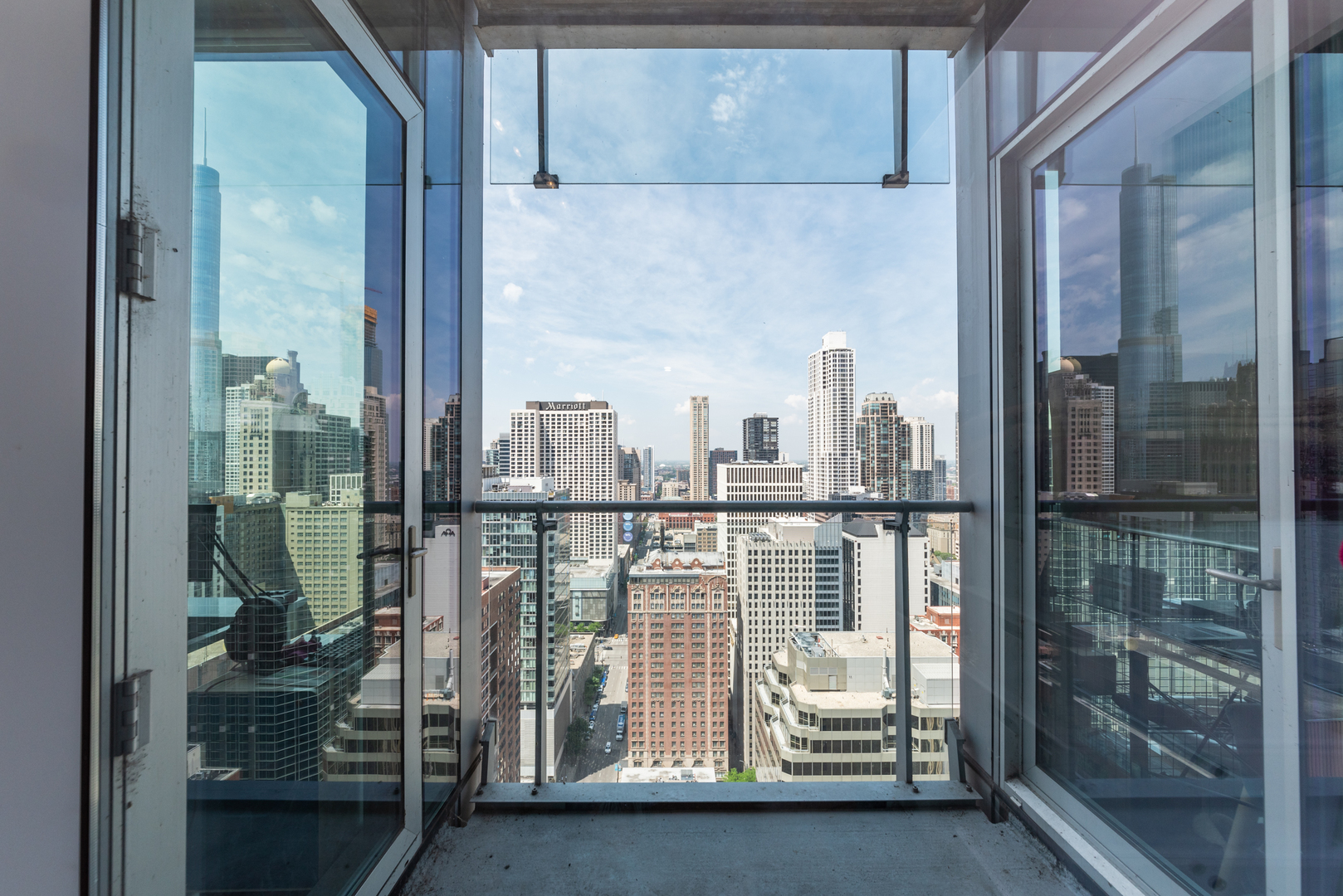 600 N Fairbanks Court Unit: 3306