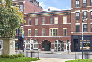 1013 W WEBSTER Avenue Unit: 5