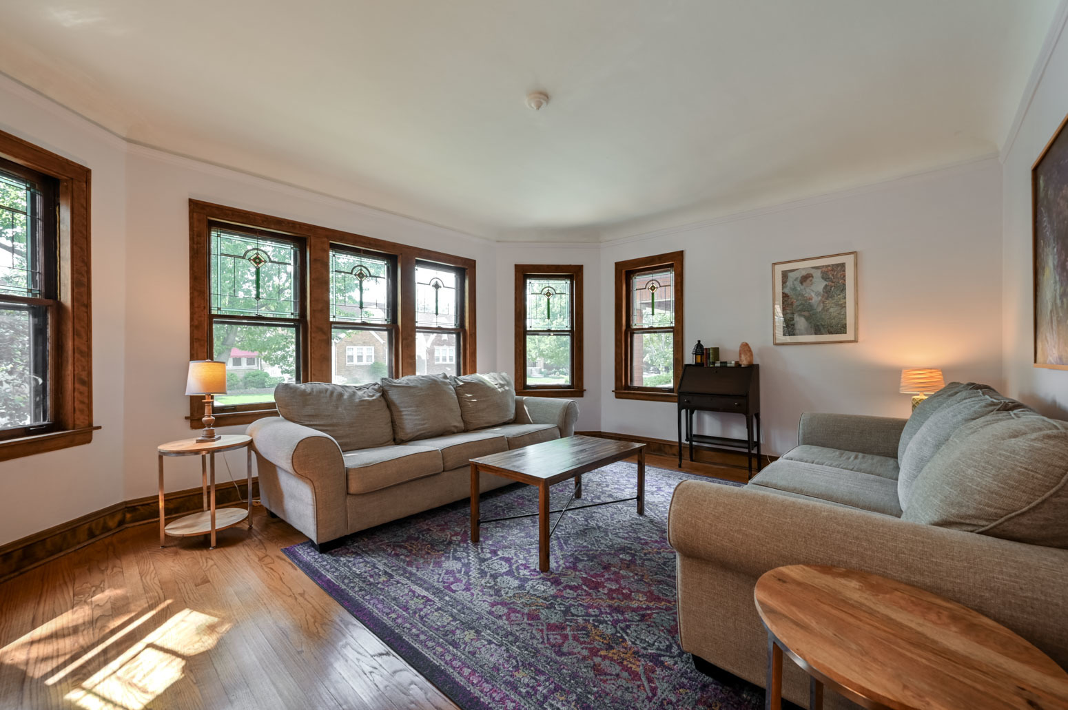 5251 N La Crosse Avenue