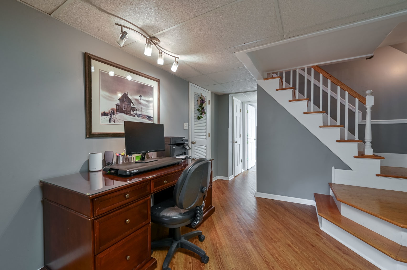 5251 N La Crosse Avenue