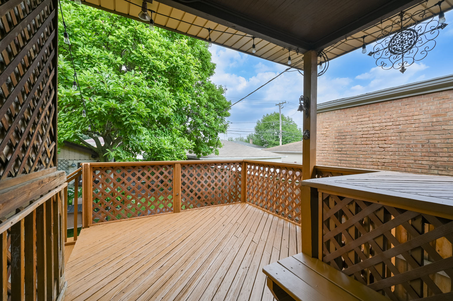 5251 N La Crosse Avenue