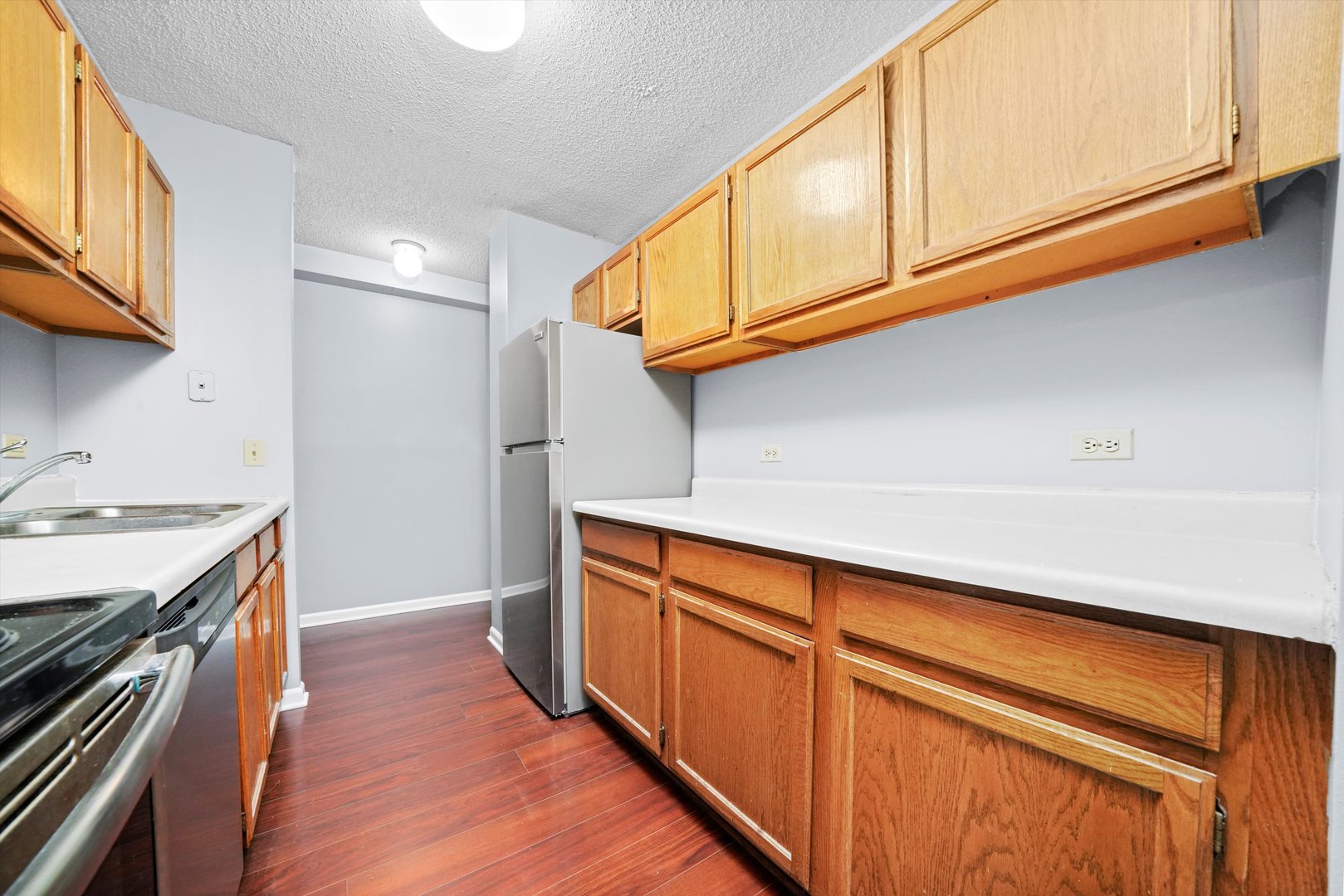 1800 Huntington Boulevard Unit: 208