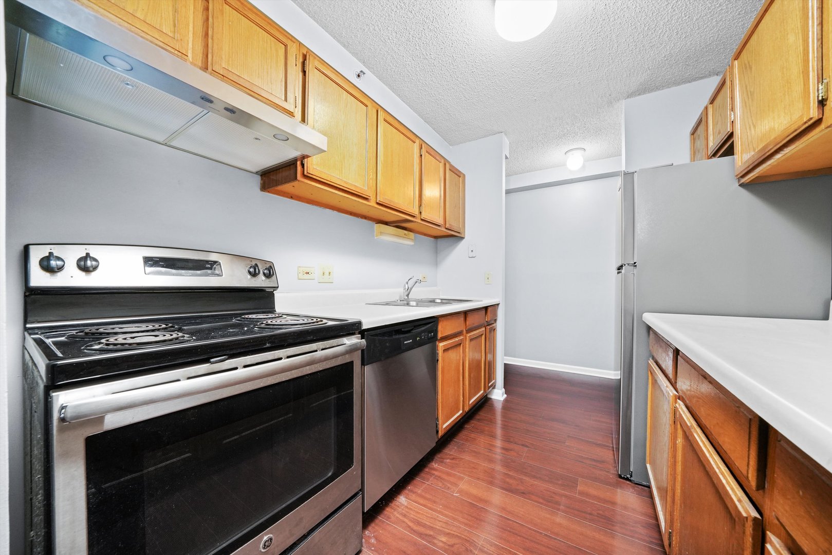 1800 Huntington Boulevard Unit: 208